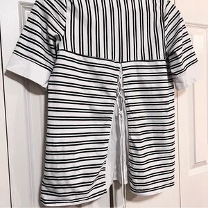 Tribal Brand Crisscross Tieback Black + White Stripe Tee Size Small